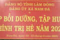 BỒI DƯỠNG TẬP HUẤN CHÍNH TRỊ HÈ NĂM 2026 – LỚP 1  Trường TH Phan Chu Trinh đã tham gia lớp tập huấn với 2 ngày học tập, từ ngày 10/08/2026 – 11/8/2026, Lớp bồi dưỡng, tập huấn chính trị hè năm 2026 – Lớp 1 trên địa bàn xã Nam Đà đã hoàn thành chương trình theo kế hoạch đề ra.   Lớp 1 có sự tham gia của cán bộ, giáo viên đến từ các trường: Mầm non Chồi Non, Mầm non Sơn Ca, Mầm non Hoa Mai, Tiểu học Phan Chu Trinh, Tiểu học Hoàng Diệu và Tiểu học Lê Hồng Phong.   Trong thời gian học tập, GV trường Phan Chu Trinh nói riêng đã được quán triệt, bồi dưỡng những nội dung chính trị, tư tưởng theo chương trình bồi dưỡng, tập huấn chính trị hè năm 2026; qua đó góp phần nâng cao nhận thức chính trị, tư tưởng và trách nhiệm của đội ngũ cán bộ, giáo viên trong thực hiện nhiệm vụ giáo dục.   Kết thúc lớp học, GV trường Phan Chu Trinh đã hoàn thành chương trình theo kế hoạch, đồng thời tiếp tục vận dụng những nội dung được bồi dưỡng vào quá trình công tác, giảng dạy tại đơn vị.   Đây cũng là dịp để đội ngũ cán bộ, giáo viên cập nhật, củng cố kiến thức, nâng cao nhận thức và phát huy tinh thần trách nhiệm, góp phần thực hiện tốt nhiệm vụ năm học 2026–2027.