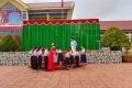 * Sáng thứ Hai đầu tuần, trong tiết chào cờ nhà trường đã tổ chức phong trào tương thân tương ái giúp đỡ các bạn học sinh gặp khó khăn, nhà trường và học sinh quyên góp ủng hộ thăm hỏi em Võ Thị Gia Hân học sinh lớp 1.